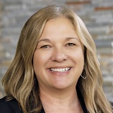Headshot of Jennifer Knoth