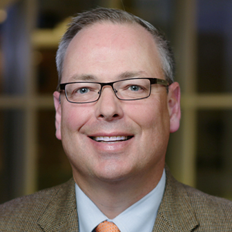 Headshot of Lloyd W. Rettig III, MD